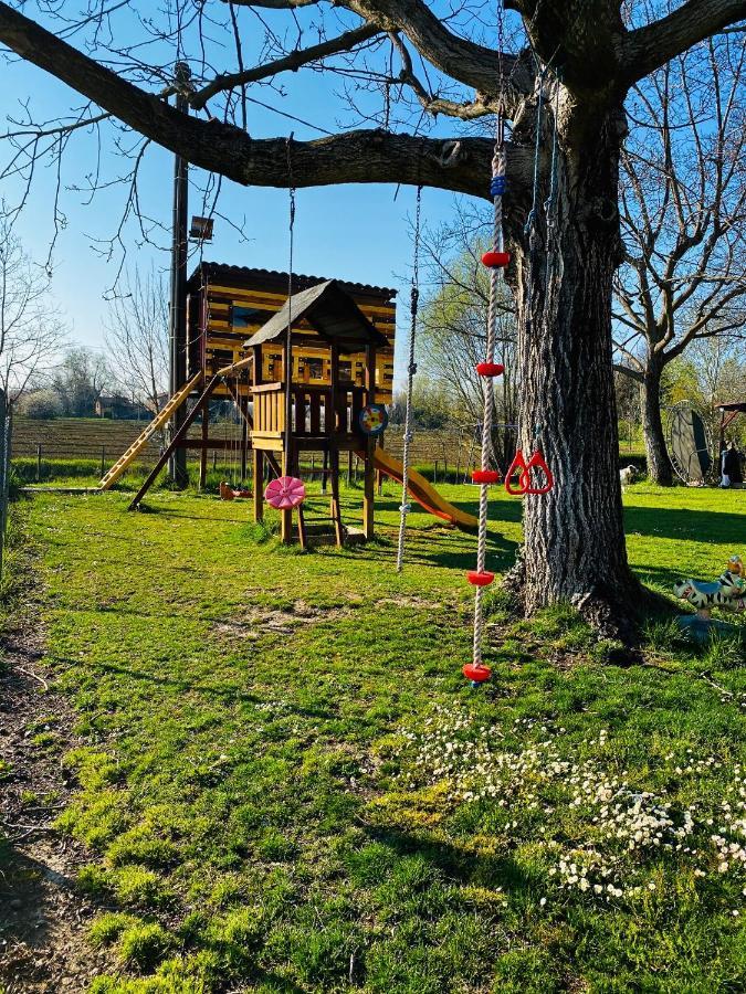 B&B Nido Sui Laghi San Donnino della Nizzola Экстерьер фото
